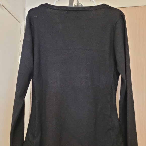 GENTLY USED, MISS GUIDED LONG SLEEVE PULL-OVER, LARGE!!! - Picture 3 of 3